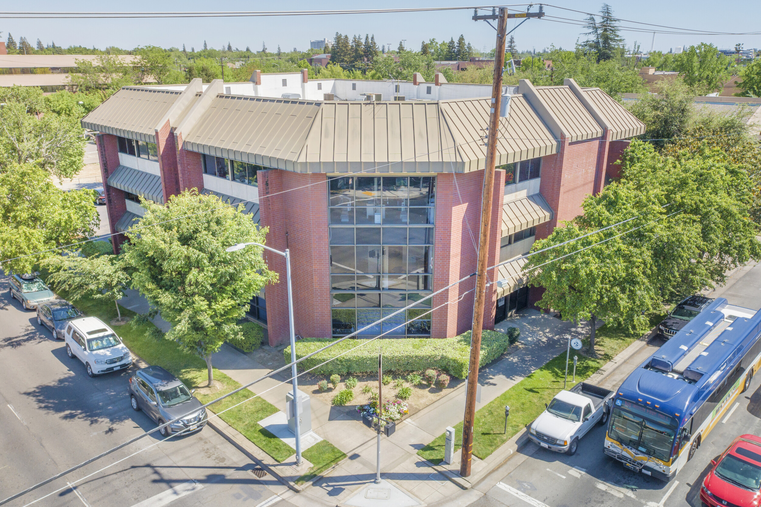 Sutter Health Buys East Sacramento Office Building Entitled for Hotel Redevelopment