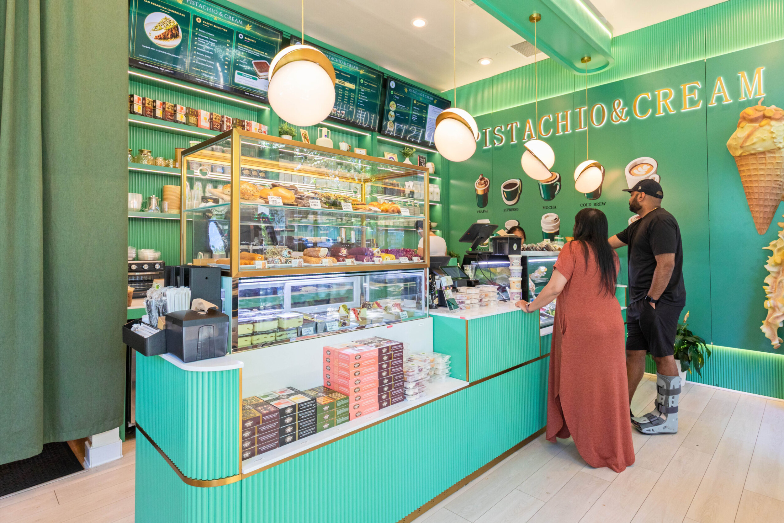 5 Things: Pistachio & Cream Dessert Shop Begins Soft Opening in Midtown Sacramento
